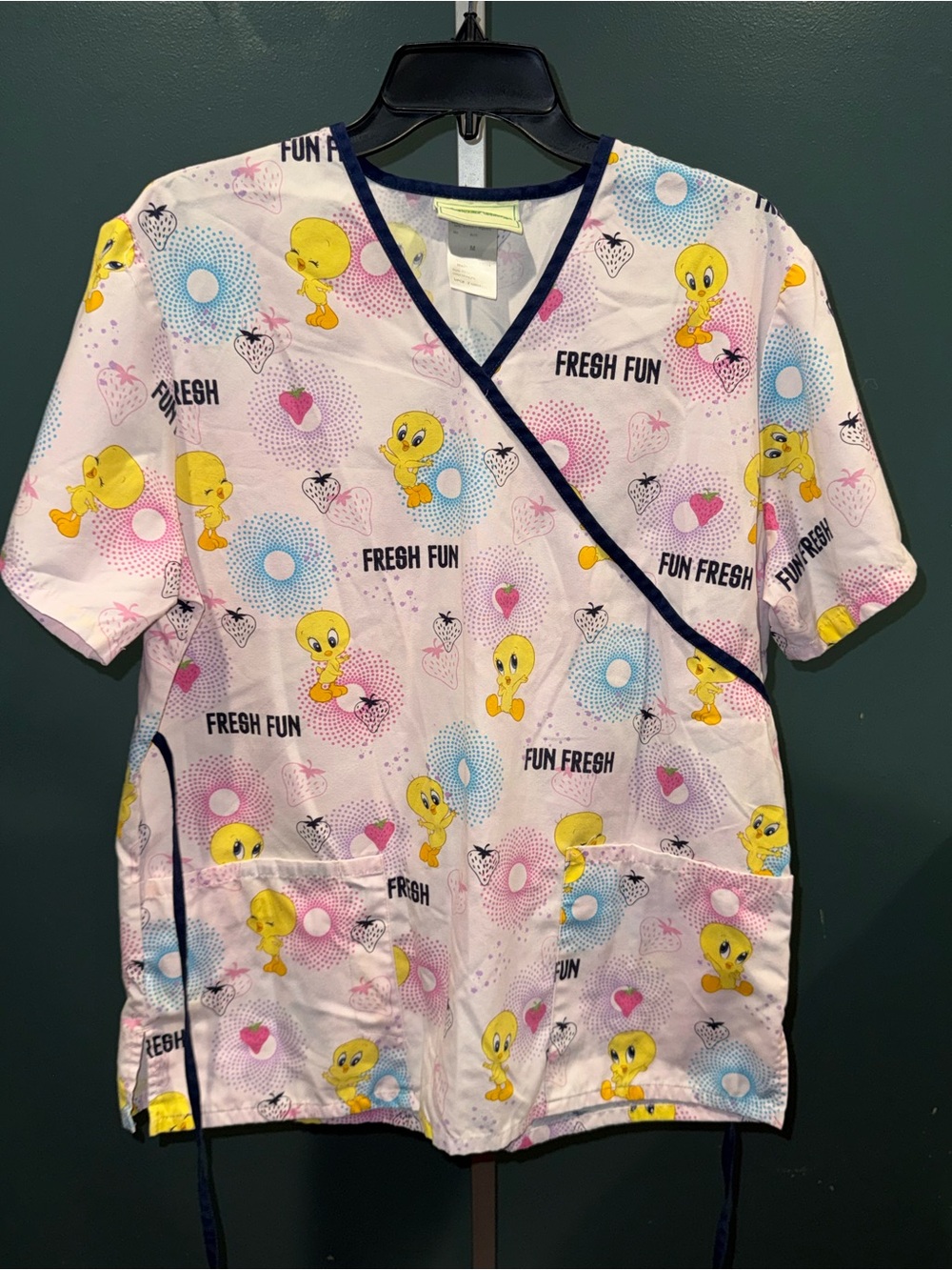 Warner Bros. Tweety Print Pink Blue Yellow Scrub Top